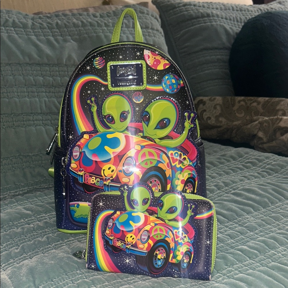 Loungefly Alien Kids Backpack and Pouch - Black and Green